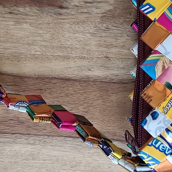 Hand Made Purse - Picture 3 of 8